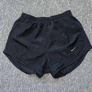 Nike Athletic Shorts (black)